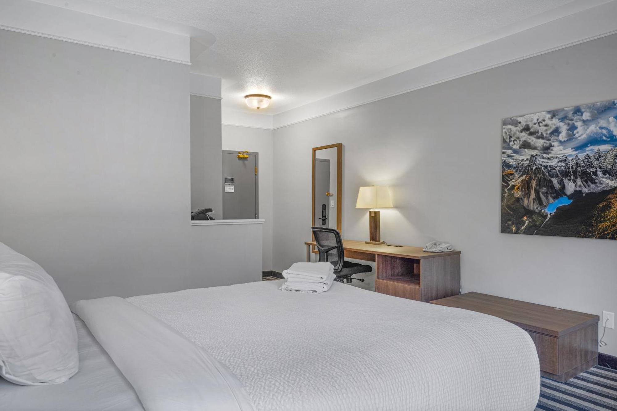 Hotel Northwinds By Basecamp Canmore Exterior foto